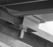 Fixador seguro para estruturas fotovoltaicas